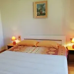 Jadranka Ivana شقة